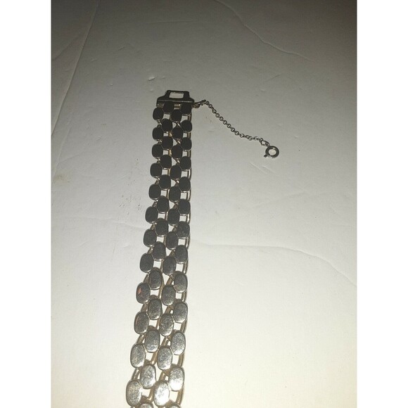 Goldtone Heavy Bracelet With Safety Chain - Picture 3 of 5
